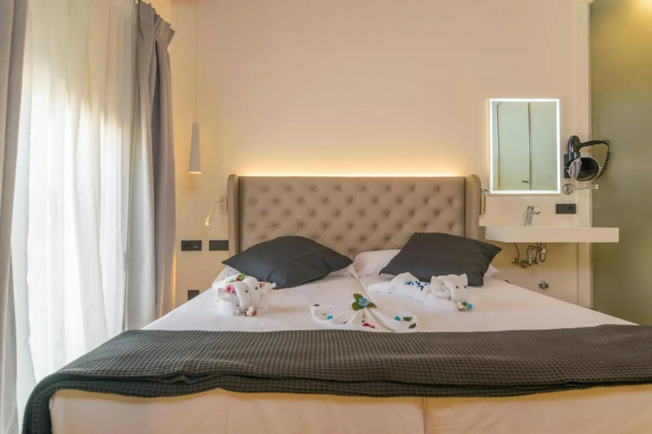 *** Hotel Central Maria Spain